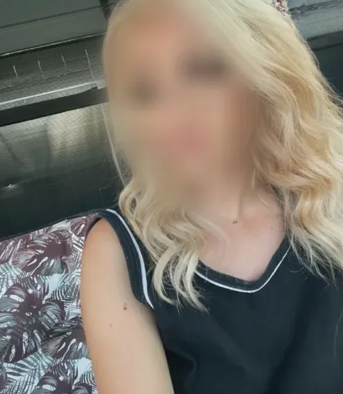 Fay, 30