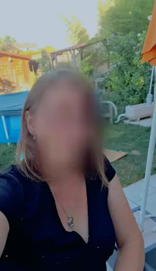 Fenna, 37