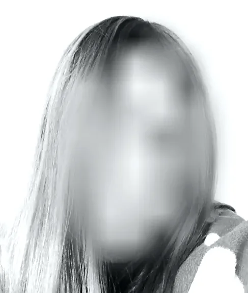 Lotte, 34