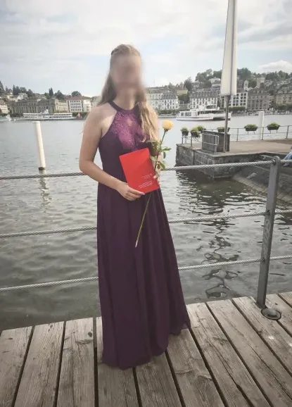 Sofie, 23