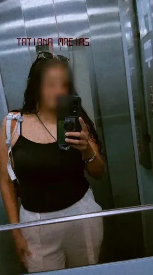 Wendy, 30